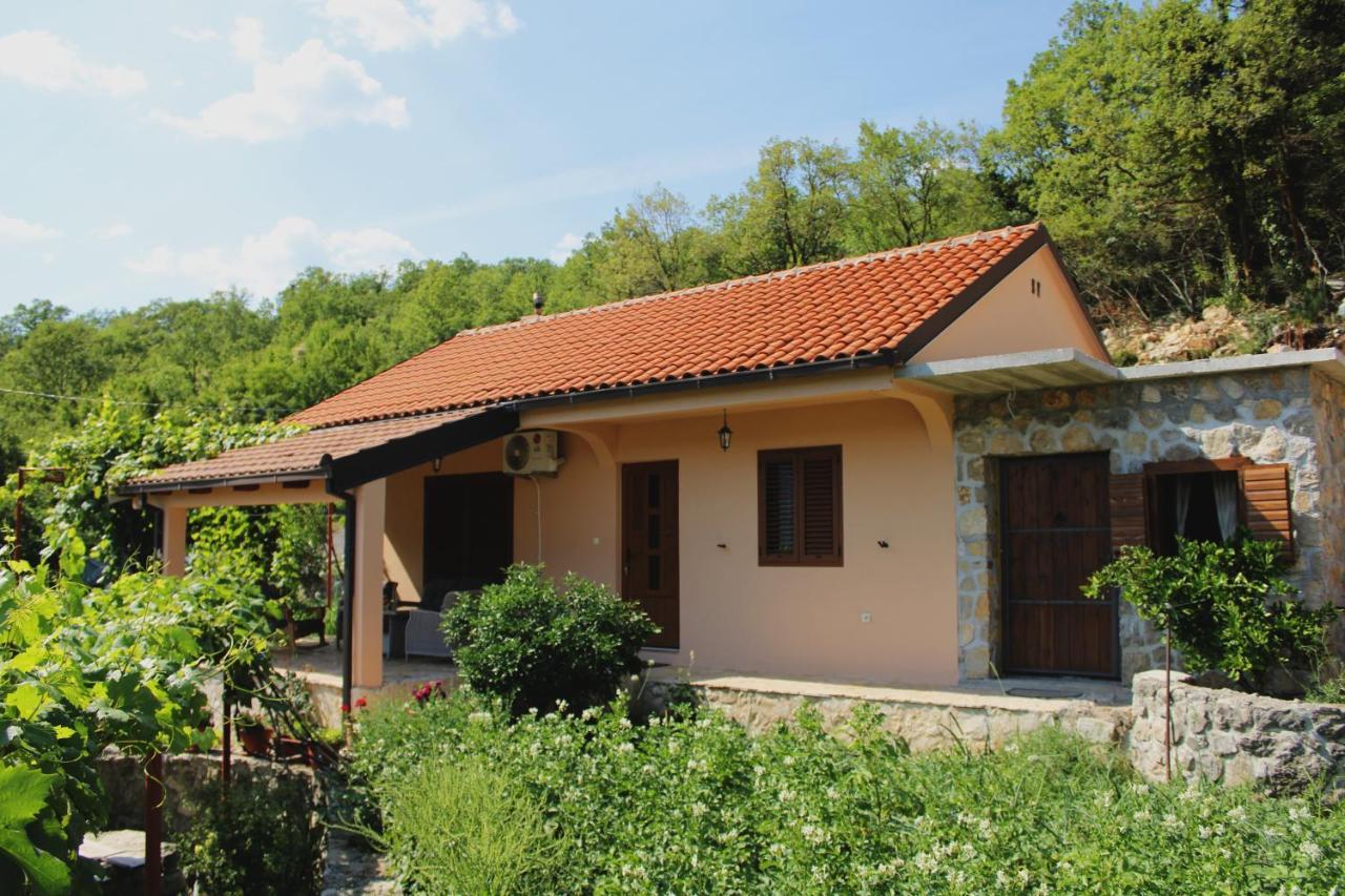 Holiday Home Gazevic Virpazar Buitenkant foto