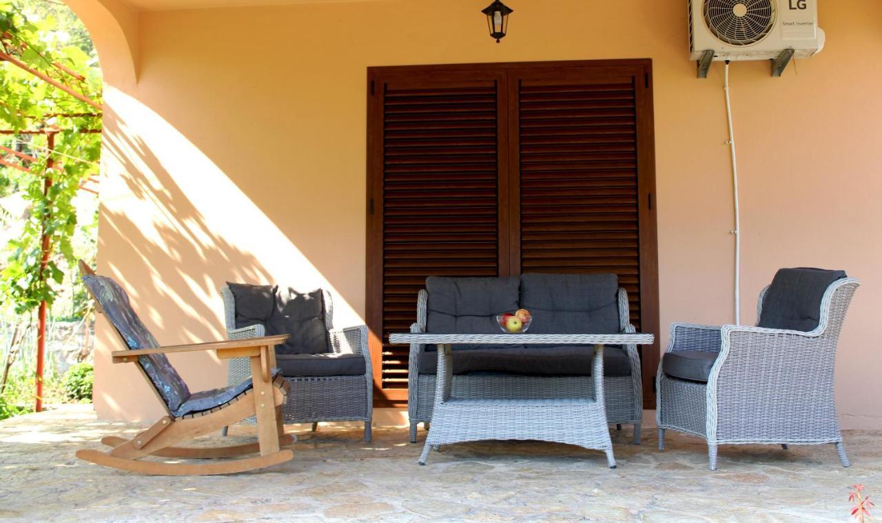 Holiday Home Gazevic Virpazar Buitenkant foto