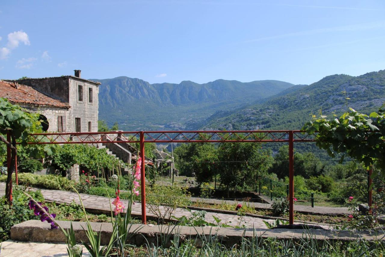 Holiday Home Gazevic Virpazar Buitenkant foto